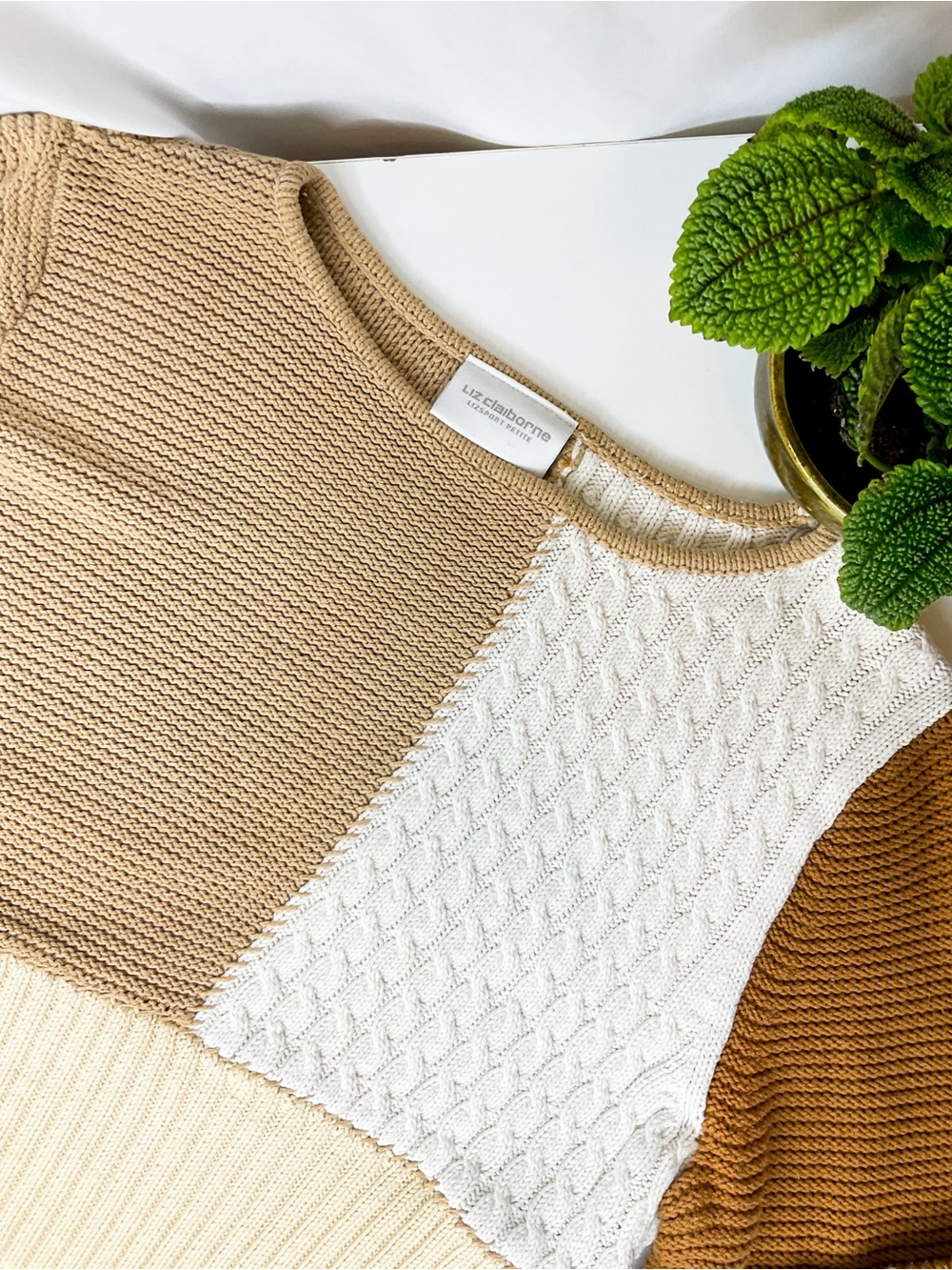Vintage Liz Claiborne Colorblock Patchwork CableKnit Sweater - Cream, Tan - Picture 6 of 10